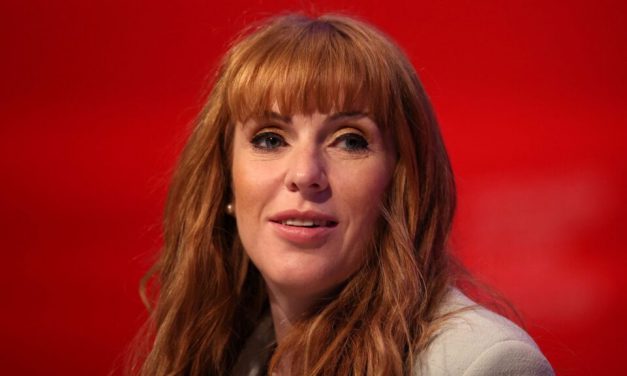UK deputy PM Rayner quits over tax scandal